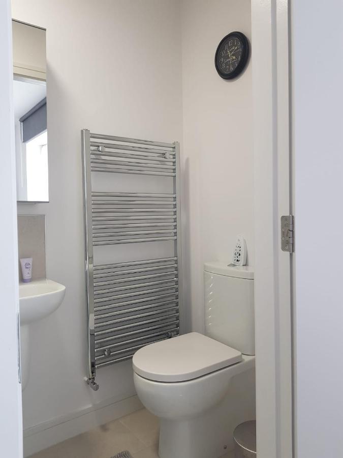 Barnoaks House - Private Room Ensuite Bathroom Homestay ダブリン エクステリア 写真